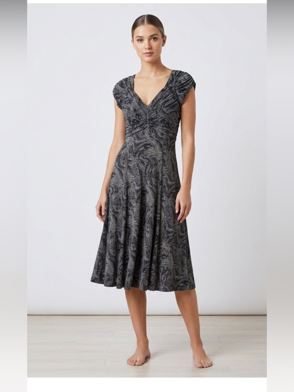 Elegant Black Patterned Dress